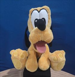 Disney Parks Exclusive Big Foot Pluto 12" Plush