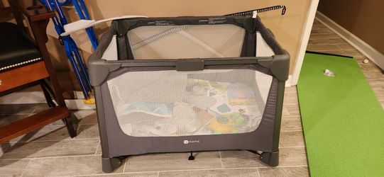 4moms pack n play bassinet