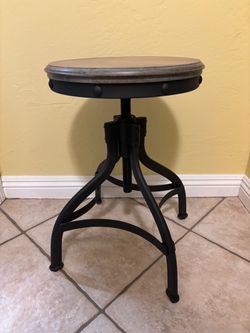 Industrial Rustic Round Side Table / End Table