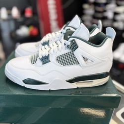 Jordan 4 “Oxidized green” size 11