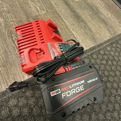 Milwaukee M18 12.0 Forge Battery And Charger New