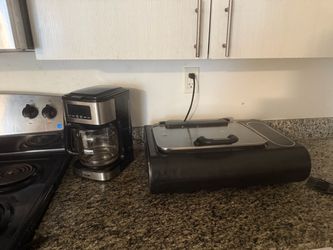 Kitchen appliance bundle