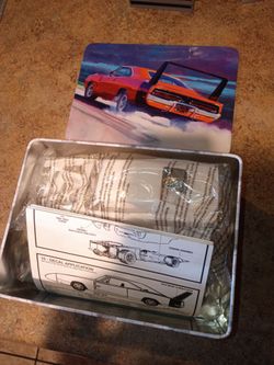 AMT Dodge Daytona model kit brand tin set $10