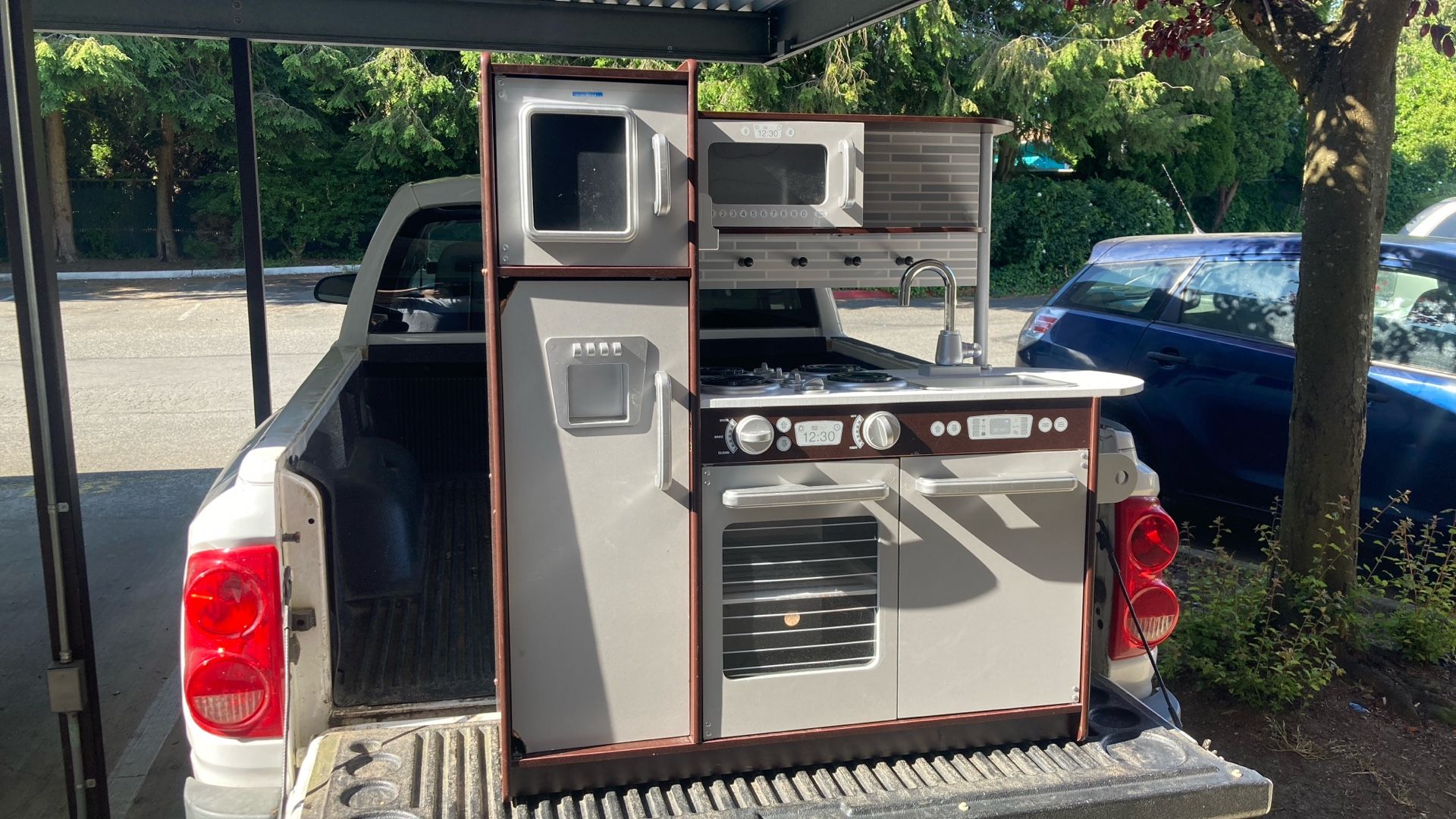 KidKraft Kitchen Wood & Stainless Steel Build