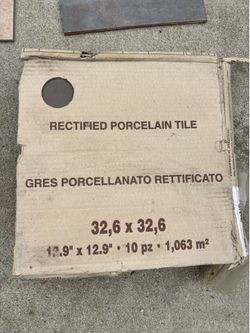 Open box 10 pieces 12.9/12.9” tile