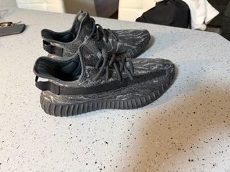 Yeezy 350 Boost  11 Mens