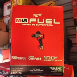 Milwaukee M18 FUEL Brushless 1/2 in. Drill/Driver 2903-20 (Tool-Only)