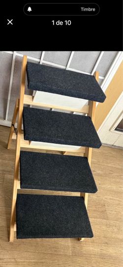 Dog stairs