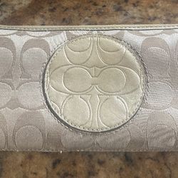 Authentic Coach Wallet