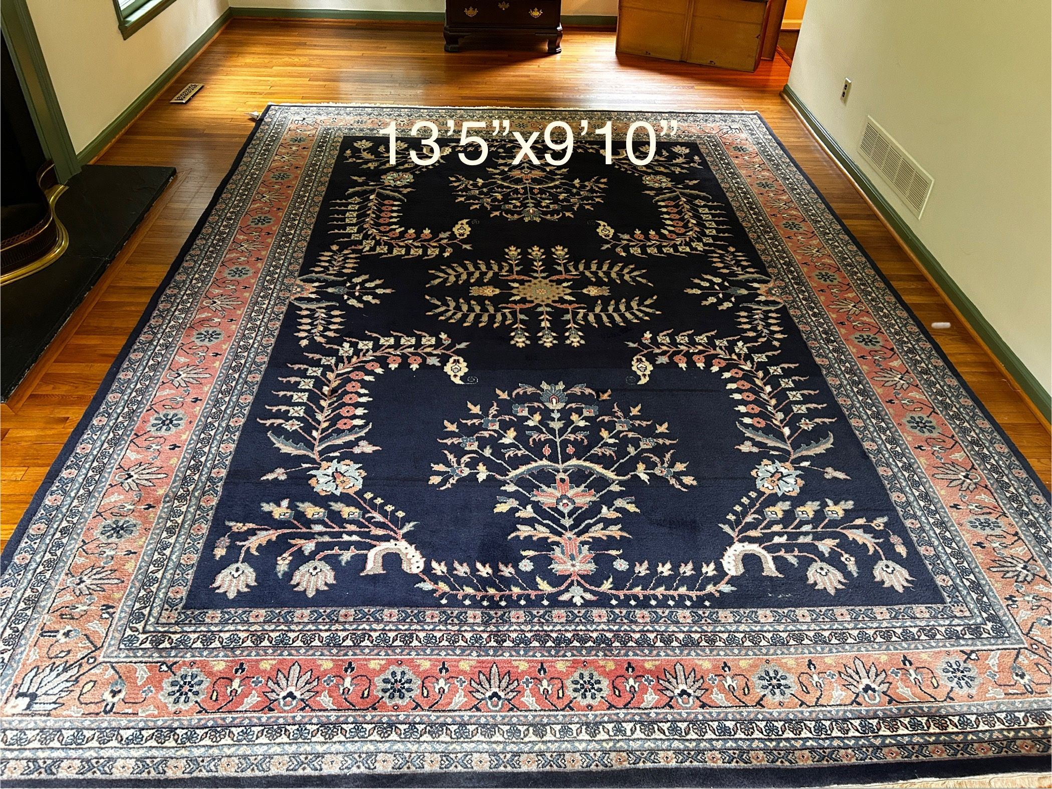 13’5”x9’10”oriental carpet in excellent condition, smoking was allowed in house *Best Offer
