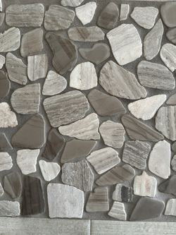 Cultura Pebble Autumn Honed Mesh Mounted 12x12 Emser