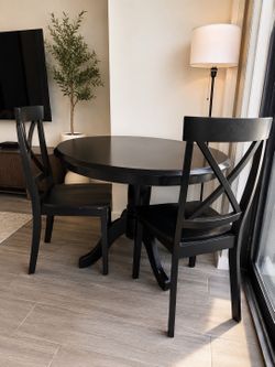 Black table and 4 chairs