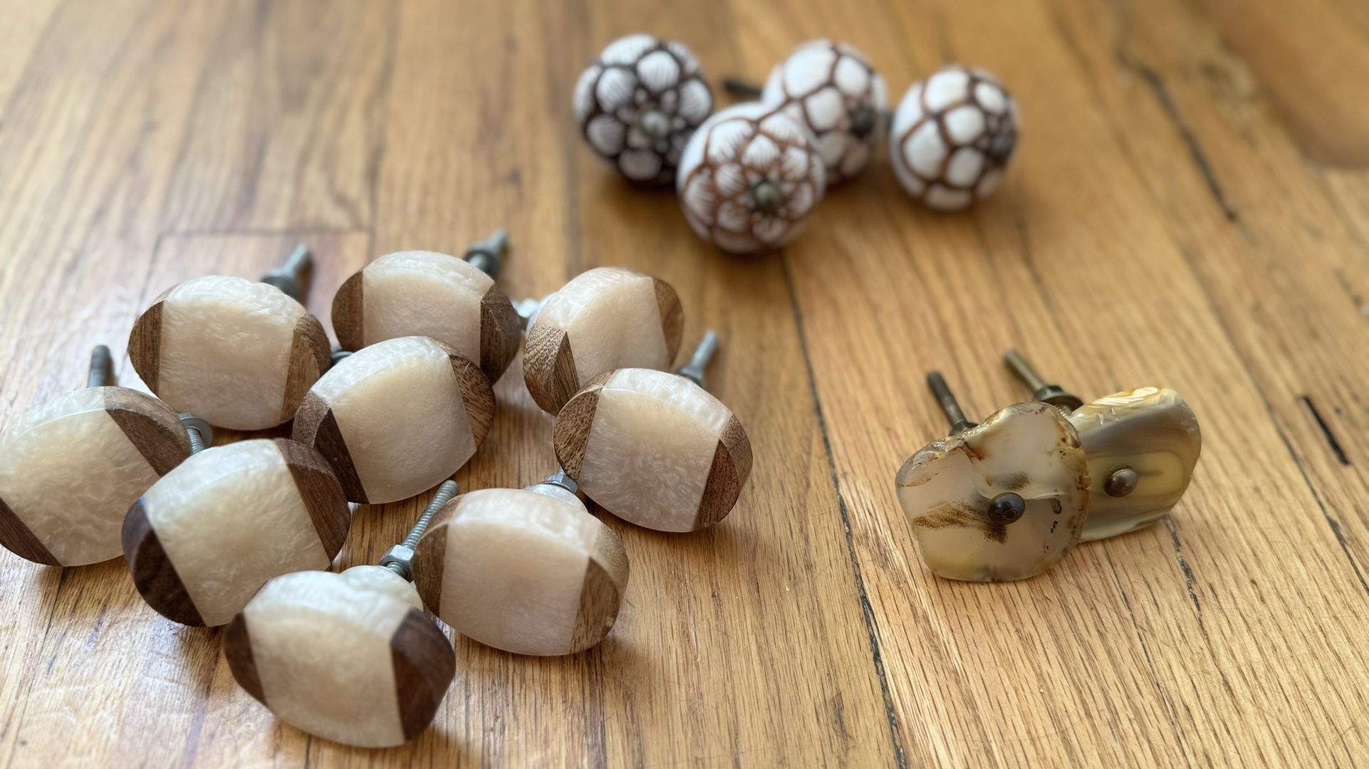 Ceramic & Glass Knobs