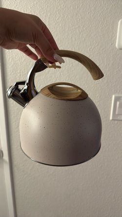 Stovetop Whistling Tea Kettle
