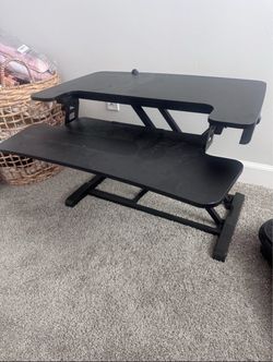 BLACK DESK ADJUSTER
