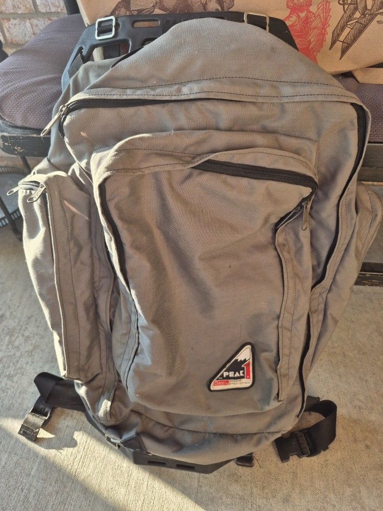 Colmen Peak 1 Hiking Back Pack