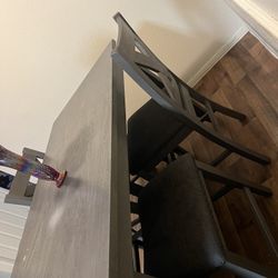 Dining room kitchen table 