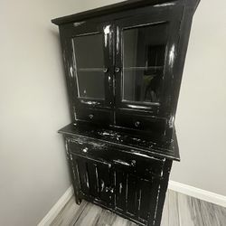 Farmhouse Hutch Cabinet
