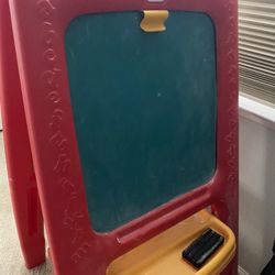 Step 2 Easel Chalkboard/whiteboard For Toddlers And Kids