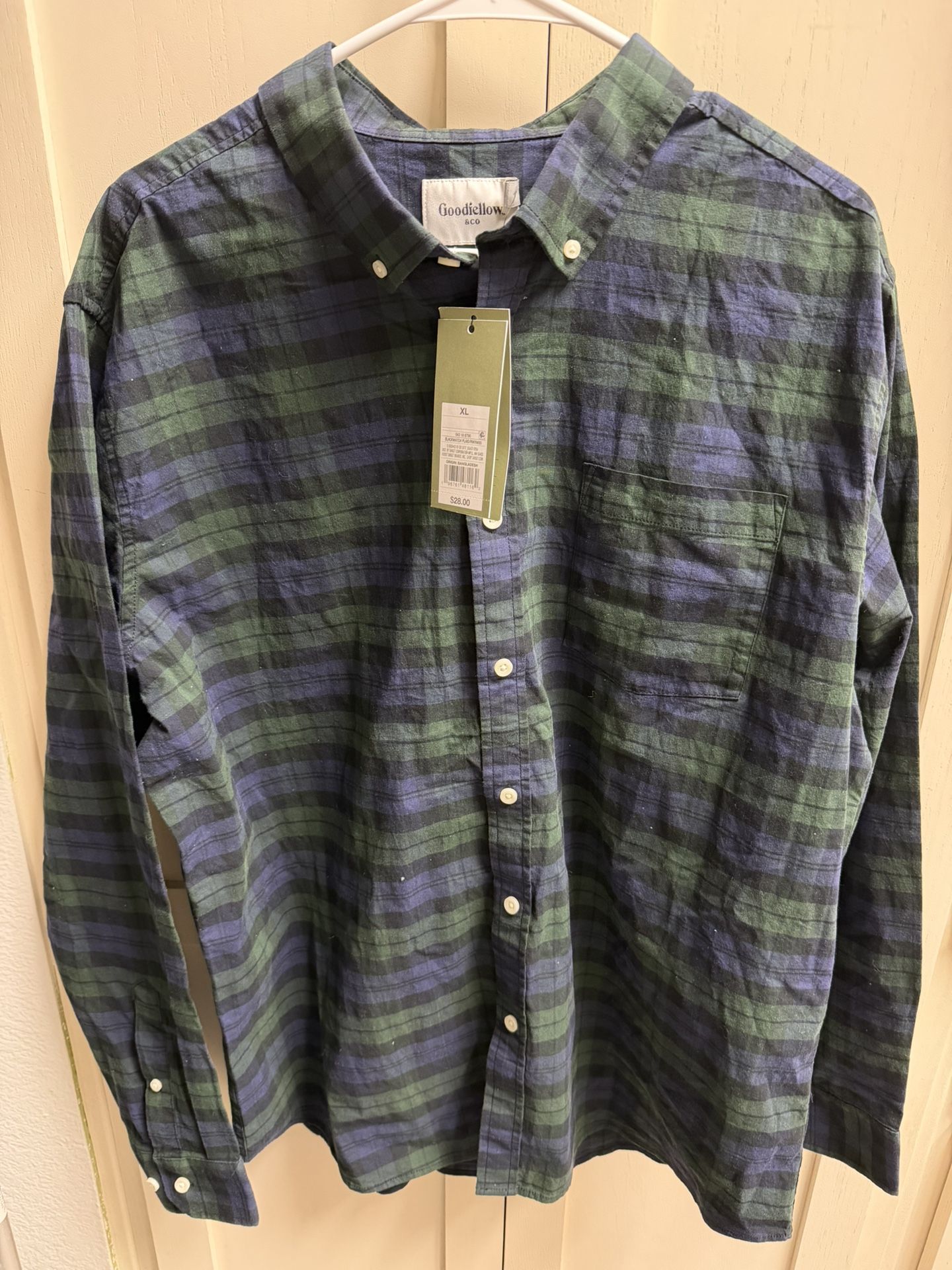 Goodfellow men XL Shirt Button Down- NEW
