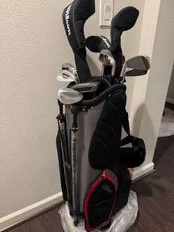 Wilson Golf Clubs + Bag – $185