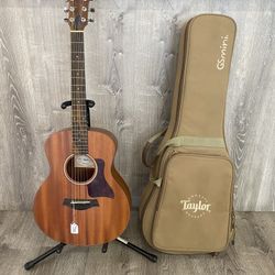 Taylor GS Mini Mahogany Acoustic Guitar w/ Carry Bag