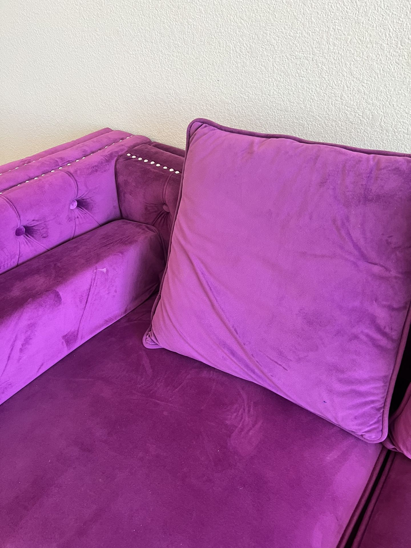 Couch for Sale in Mesa, AZ OfferUp