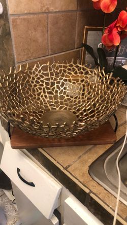 Gold Decorative Metal Lattice Bowl