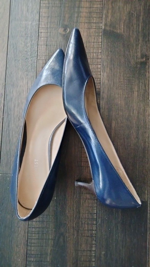 Ladies size 8.5 Nine West heels