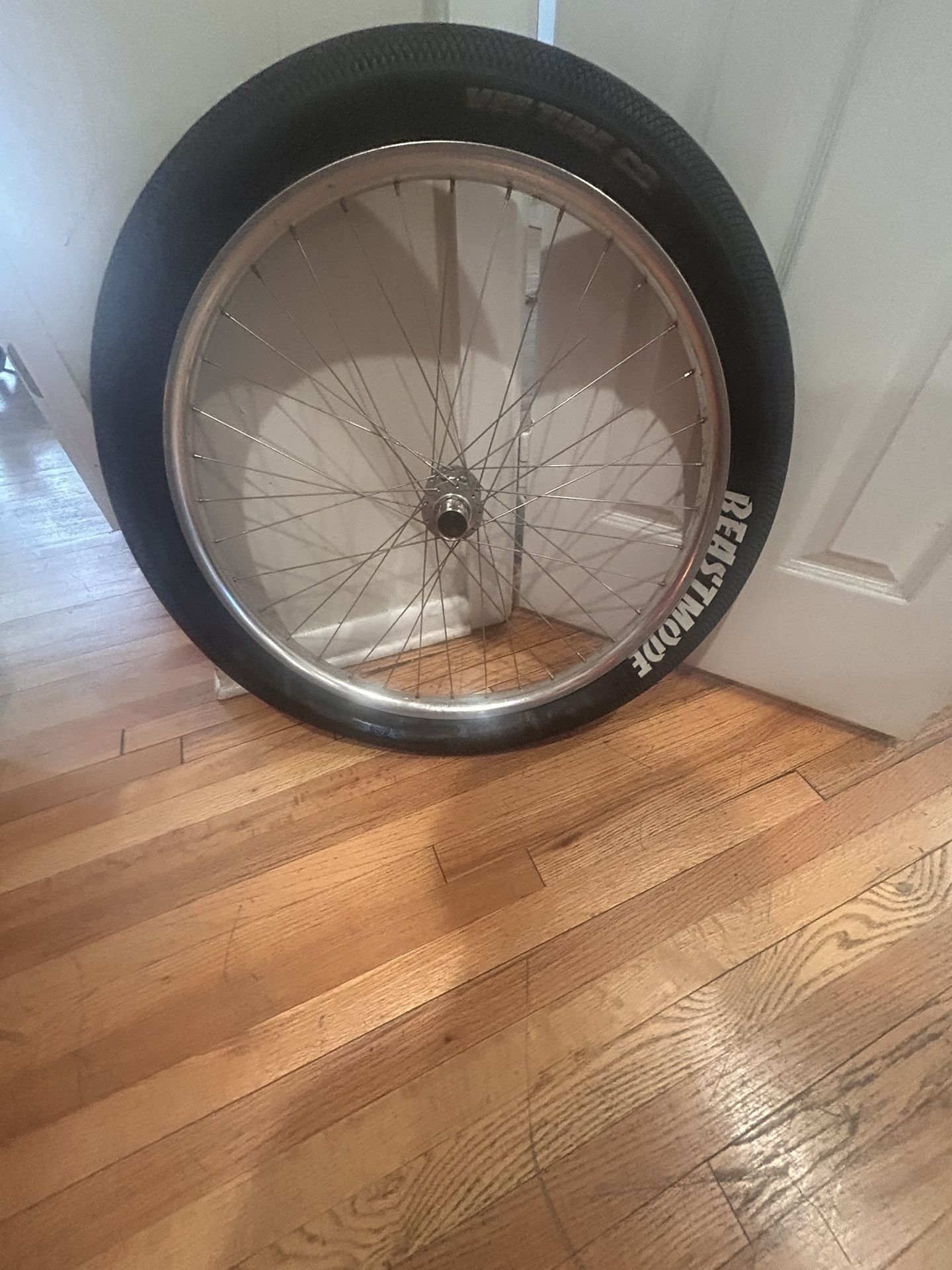 BEASTMODE TIRE ALMOST NEW