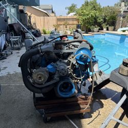 Boat Motor Complete With Attachments 