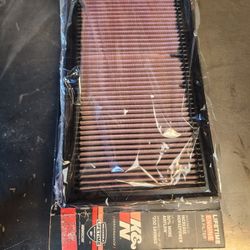 Brand New K&N  Audi/Volkswagen Air Filter #33-2128