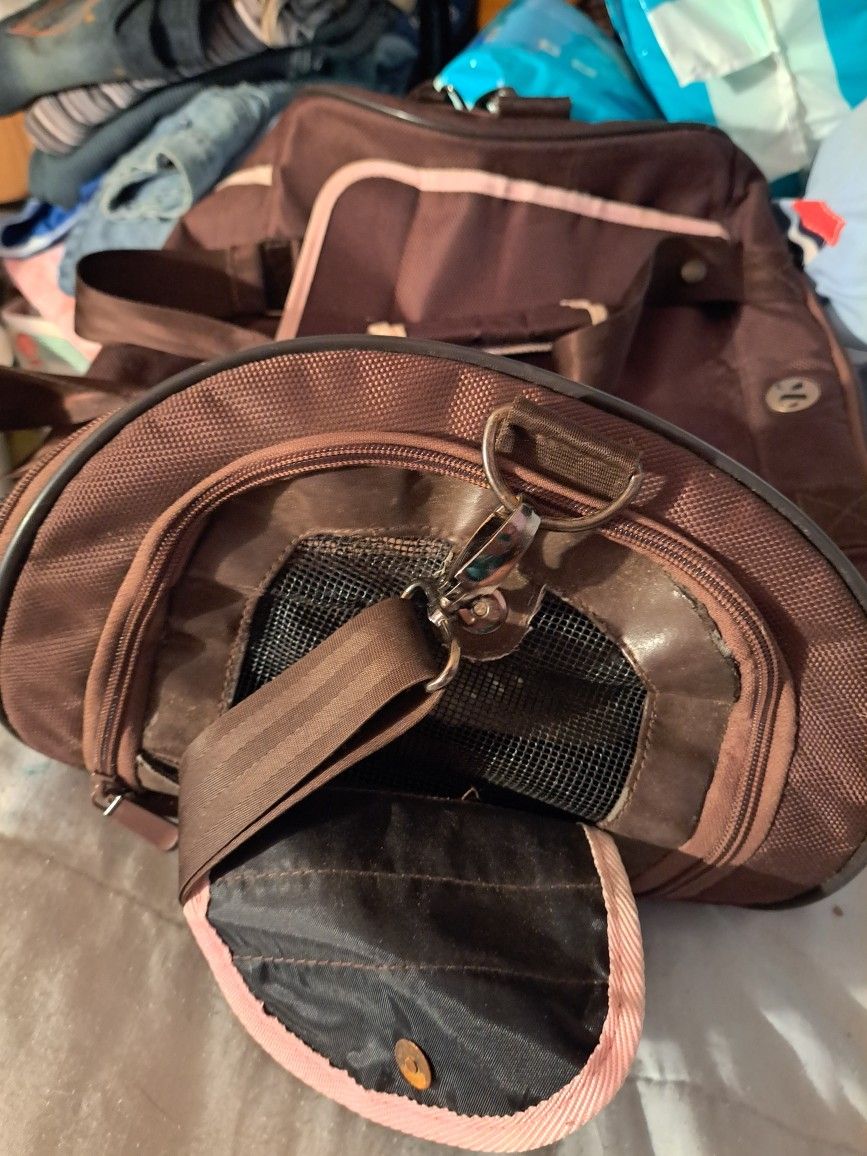 Small Animal Carrier