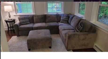 NEW sections from Raymour and Flannigan - need gone asap