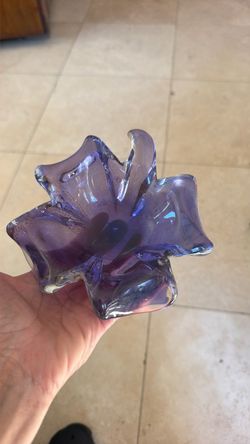 Purple Art Glass Flower Bowl