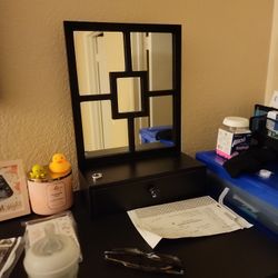Black Mirror Drawer