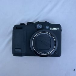 Canon Powershot G15 Digital Camera & Case