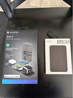 Mophie 3 in 1 wireless charger plus Ridge power bank