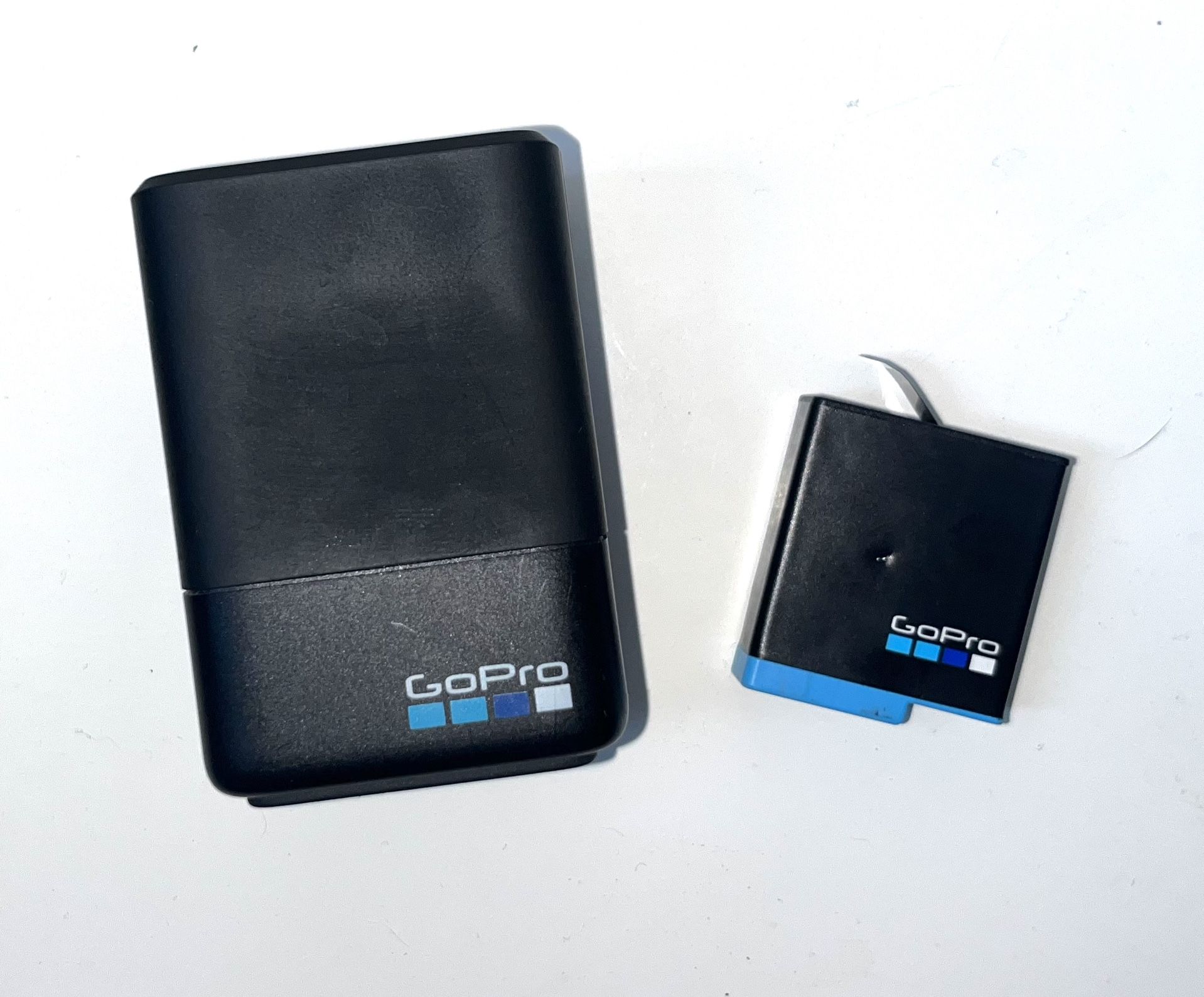 GoPro Dual Battery Charger And Spare Battery