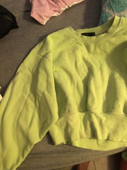 Long sleeve short shirt