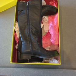 Boots- Kenneth Cole New In Box (7.5)