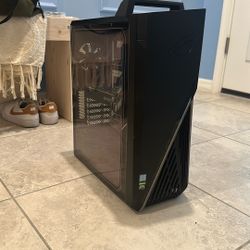 Asus Rog  Gaming PC