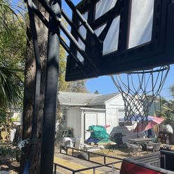  BASKETBALL HOOP (DELIVERY AVAILABLE)