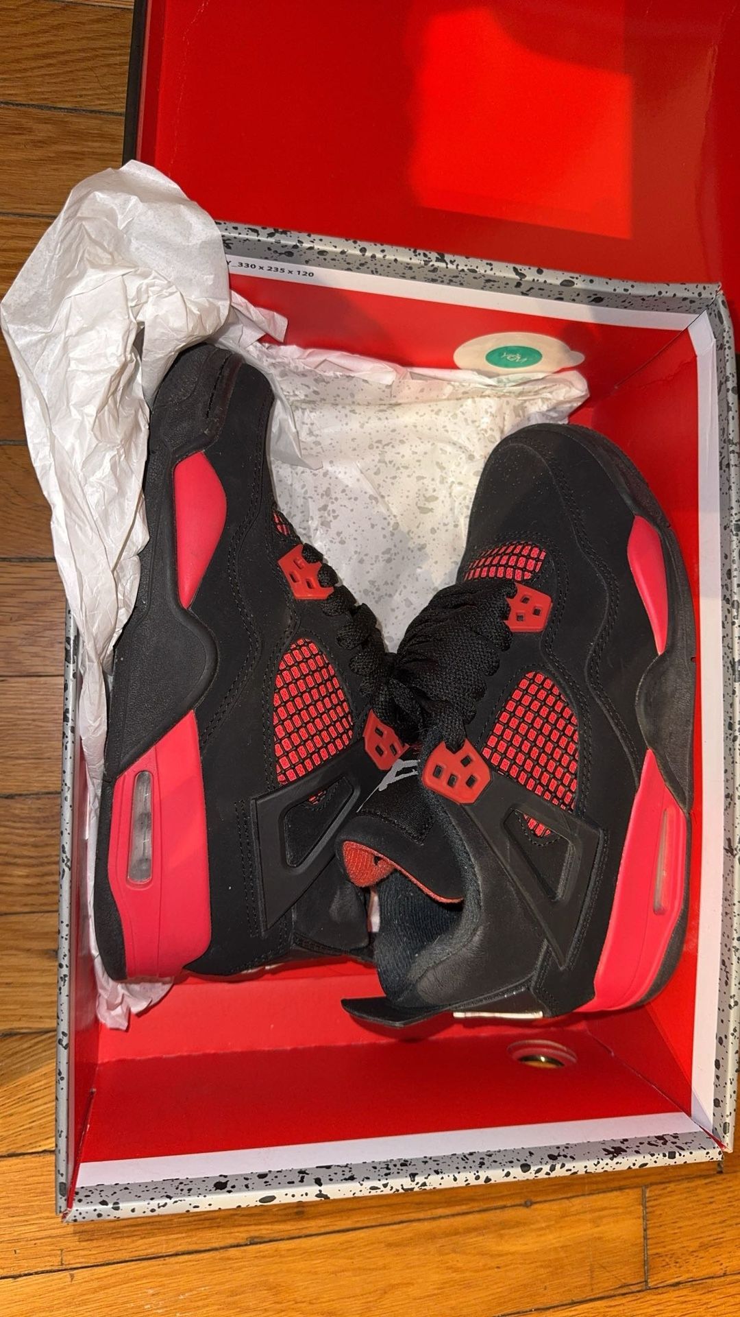 Air Jordan 4 Red Thunder