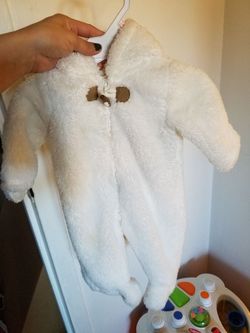 Out wear babys onsies