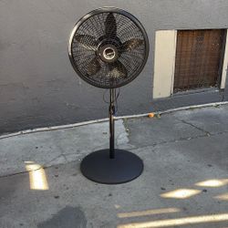 Floor Fan 