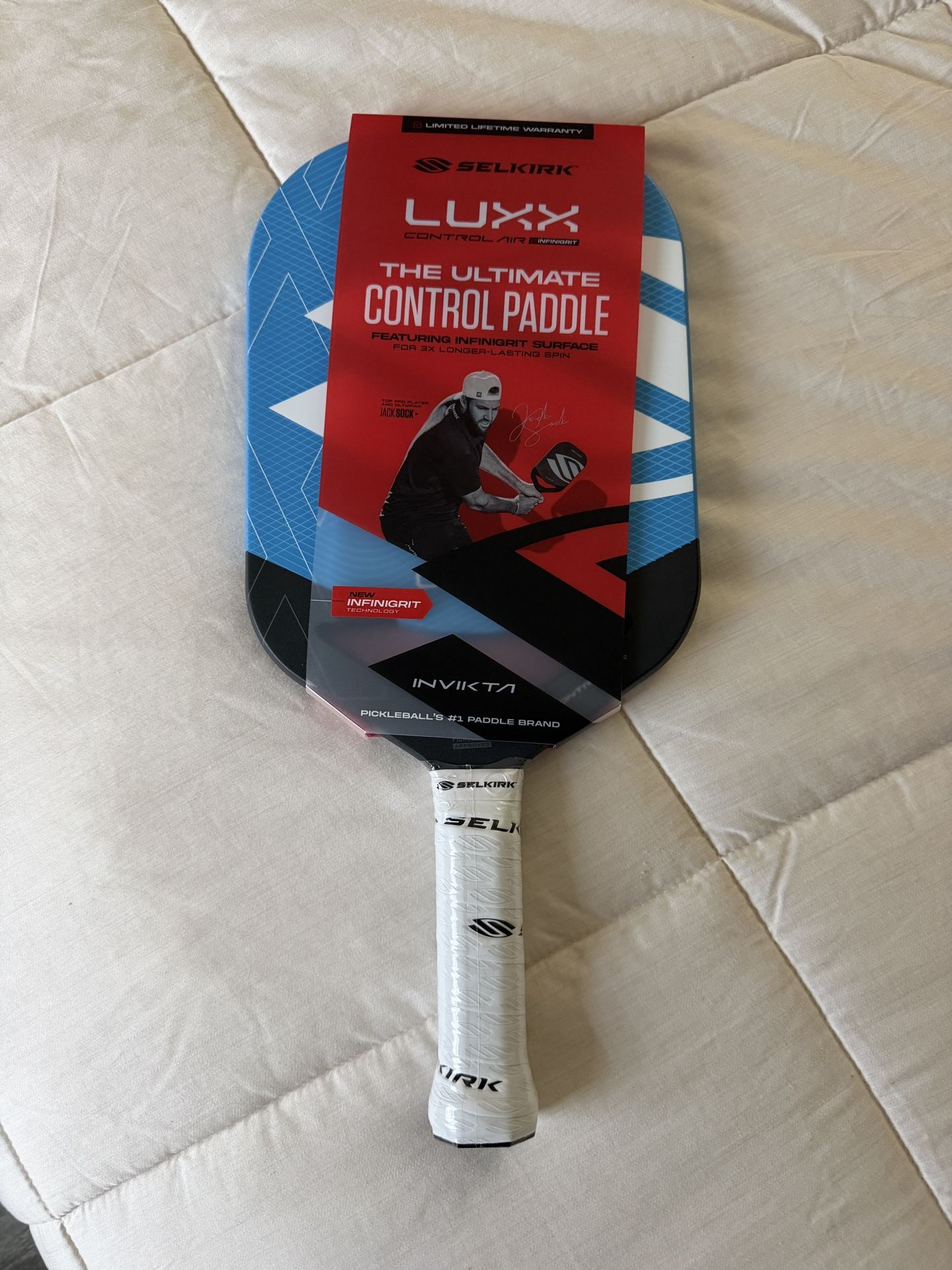 LUXX Control Air with InfiniGrit - Invikta