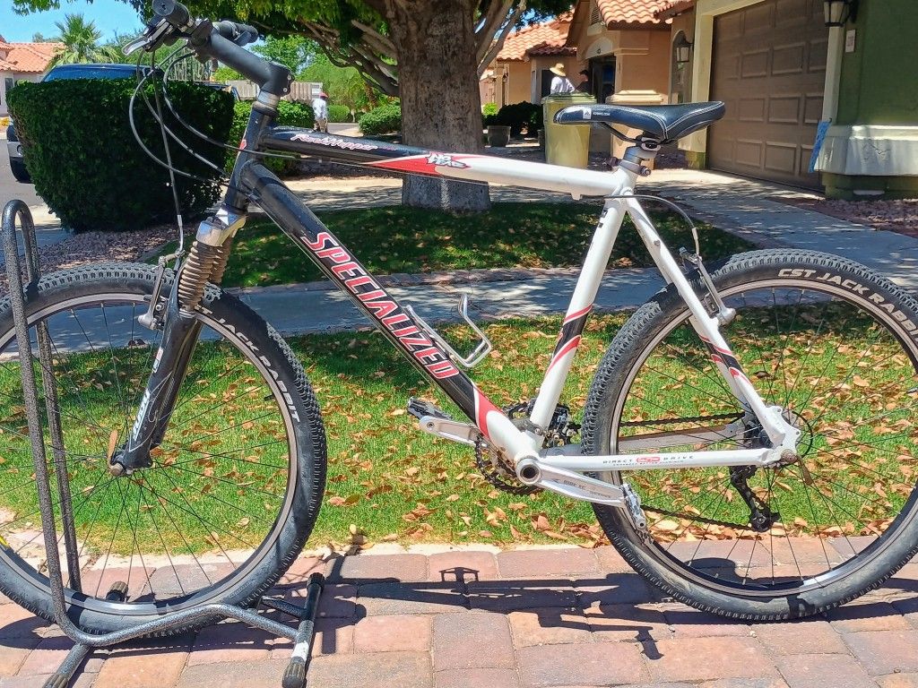 Specialized Rockhopper Comp Mountain Bike