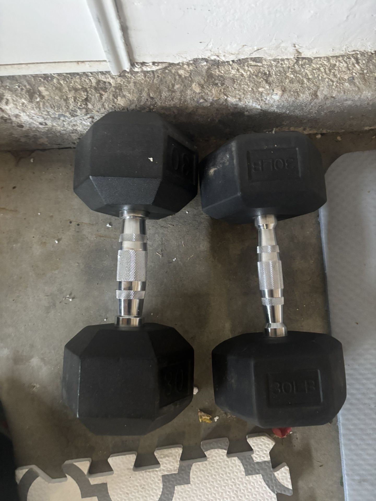 30 LB Dumbell Set