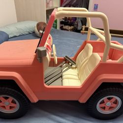 Doll and Barbie Jeep